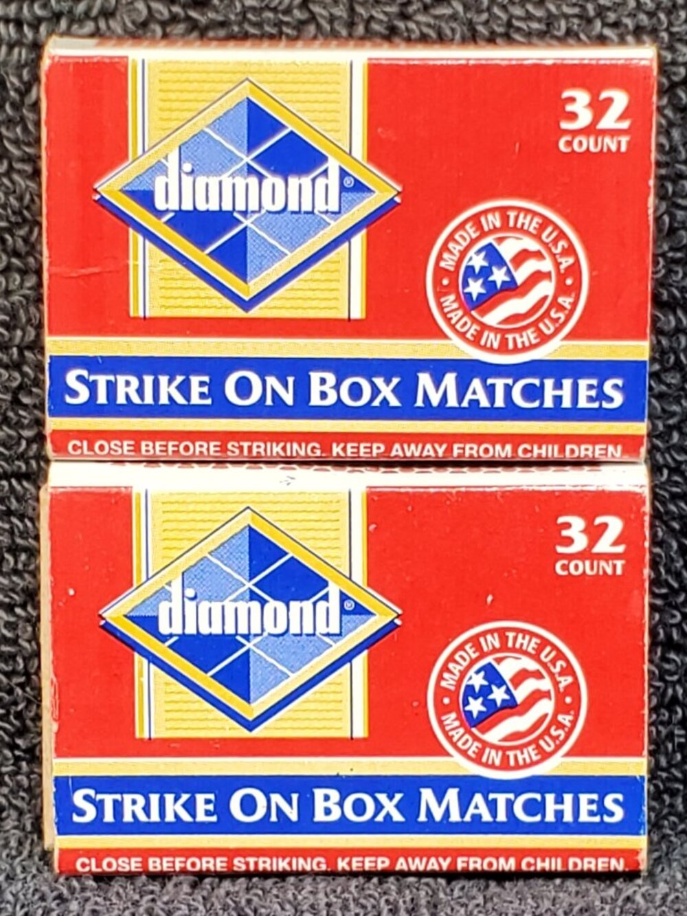 VINTAGE DIAMOND BOX MATCHES..MADE IN USA BY DIAMOND BRANDS..32 MATCHES PER BOX